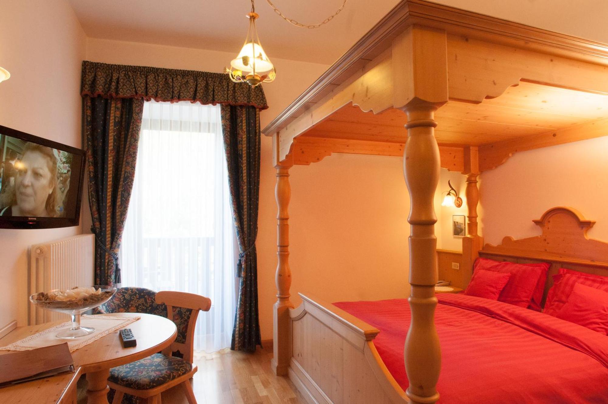 Hotel Lavaredo Misurina Habitación foto